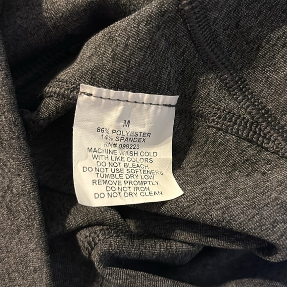 bcg Yoga pants or capris in excellent condition size medium polyester spandex - Picture 10 of 14